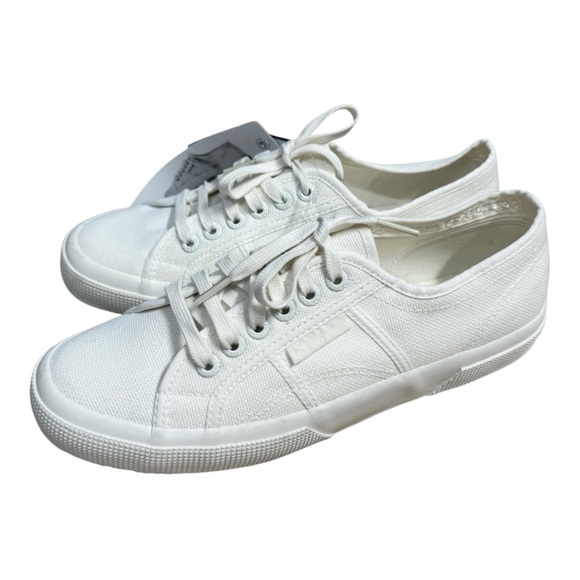 NWT Superga Sneaker Unisex Women’s Size 9 Men’s Size 7.5 US White Canvas Shoe - Picture 1 of 8